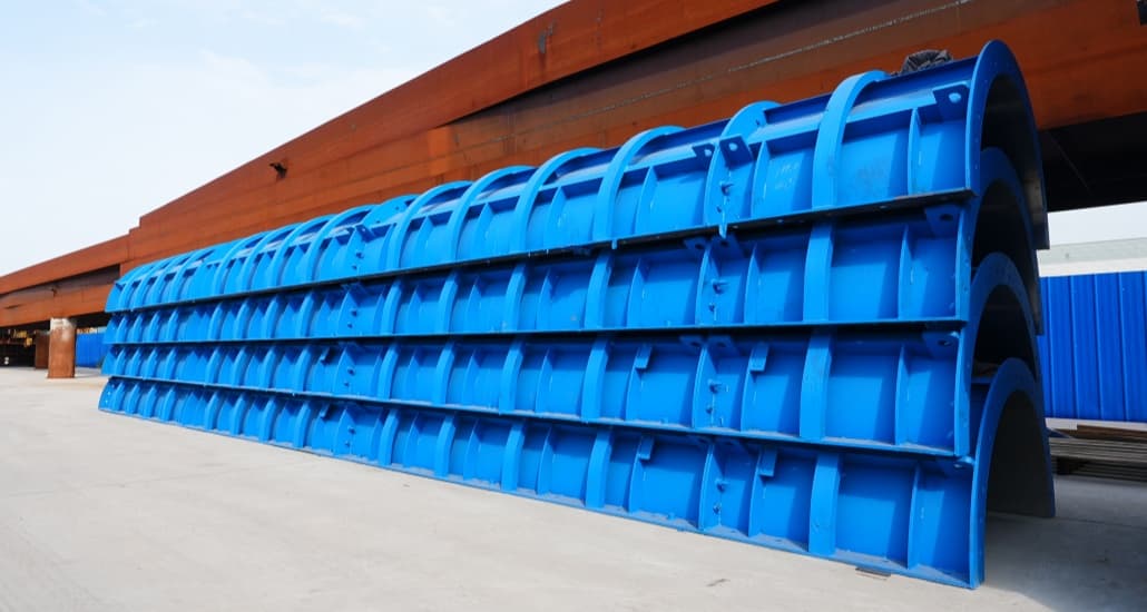 Modular Steel Formwork for Highway Barrier Systems Modular Steel Formwork for Highway Barrier Systems